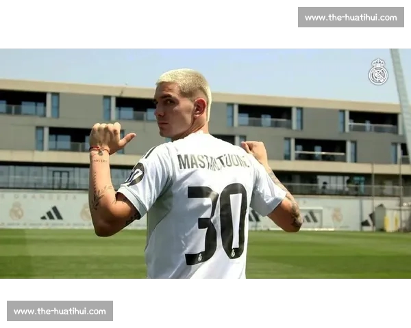 西蒙尼盛赞马斯坦托诺加盟皇马：职业生涯重大飞跃