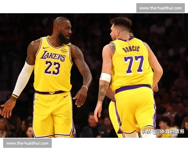 安吉首笔亏本交易曝光！湖人意外捡漏，美媒：紫金军团赚翻了